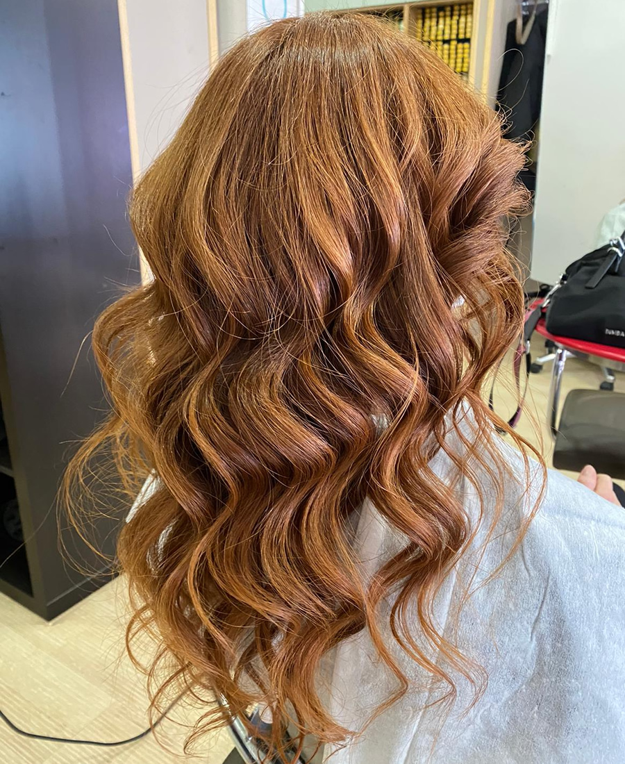 Coloracion cabello tono bronce | Wapas Peluqueria coloracion cabello tono bronce
