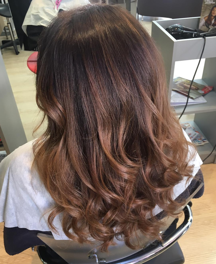 Coloracion cabello tono natural | Wapas Peluqueros coloracion cabello tono natural